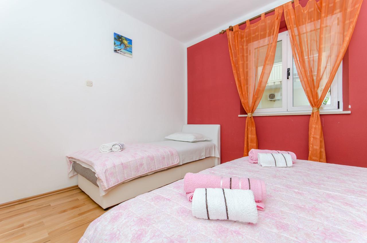 Apartments Mateo Baška Voda エクステリア 写真