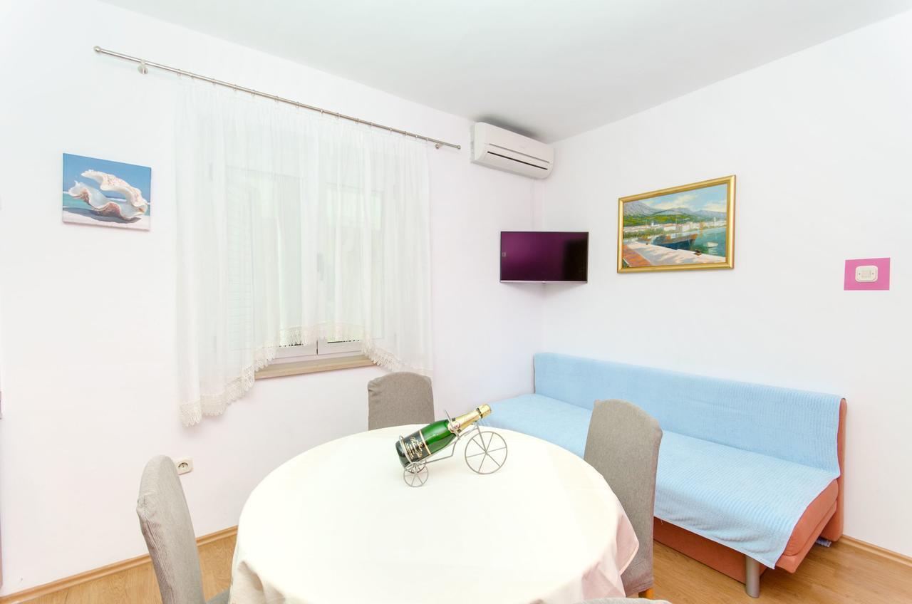 Apartments Mateo Baška Voda エクステリア 写真