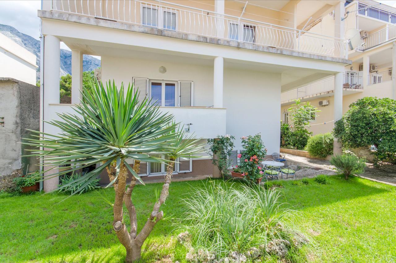 Apartments Mateo Baška Voda エクステリア 写真