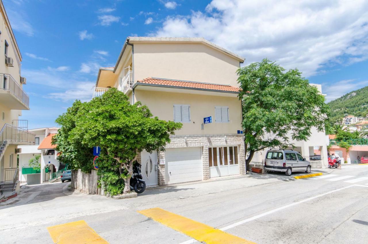 Apartments Mateo Baška Voda エクステリア 写真
